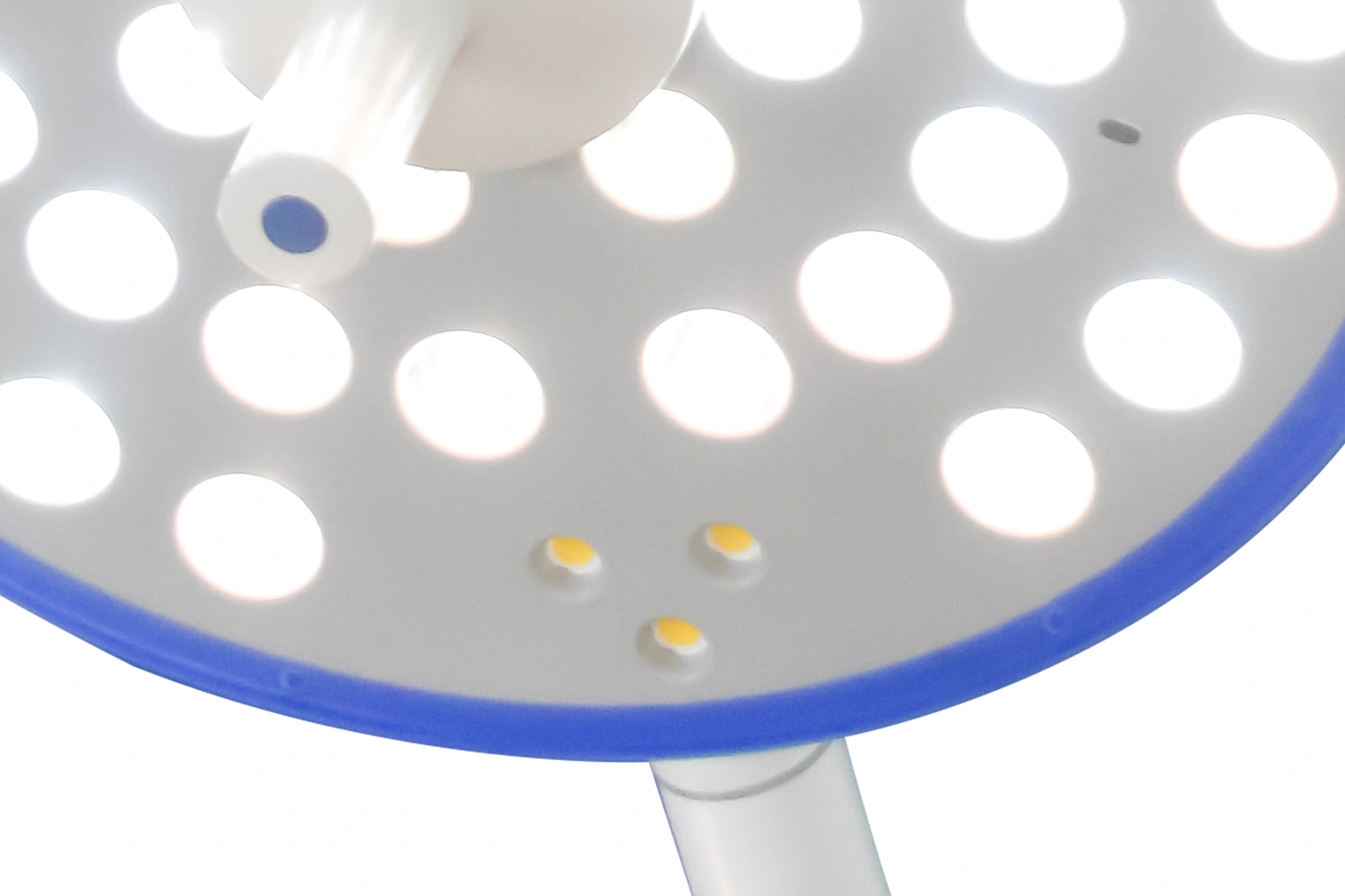 نظام الإضاءة الجراحي LED المثبت في السقف 500-2